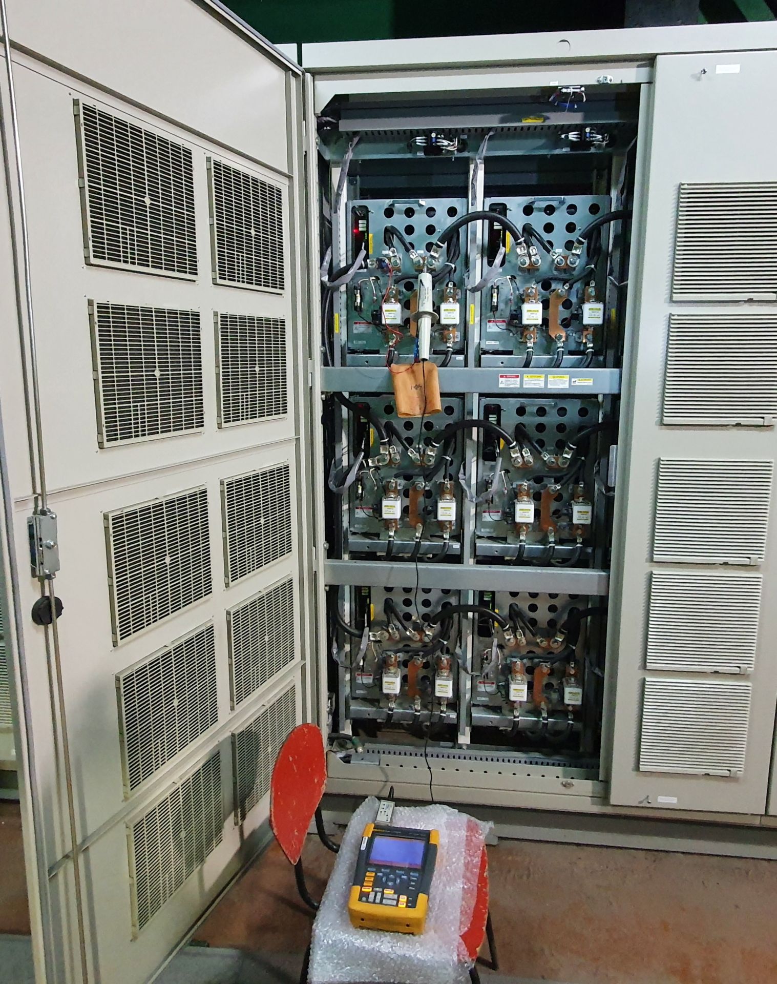 Подключение осциллографа через делитель Tektronix